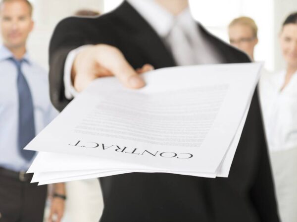 Government Contracts and the Types and Payments Made to the Contractor  