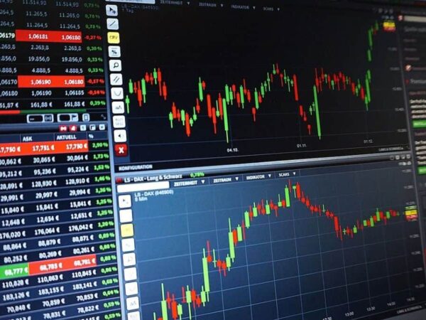 You Should Start Online Trading Instead Of Offline Trading