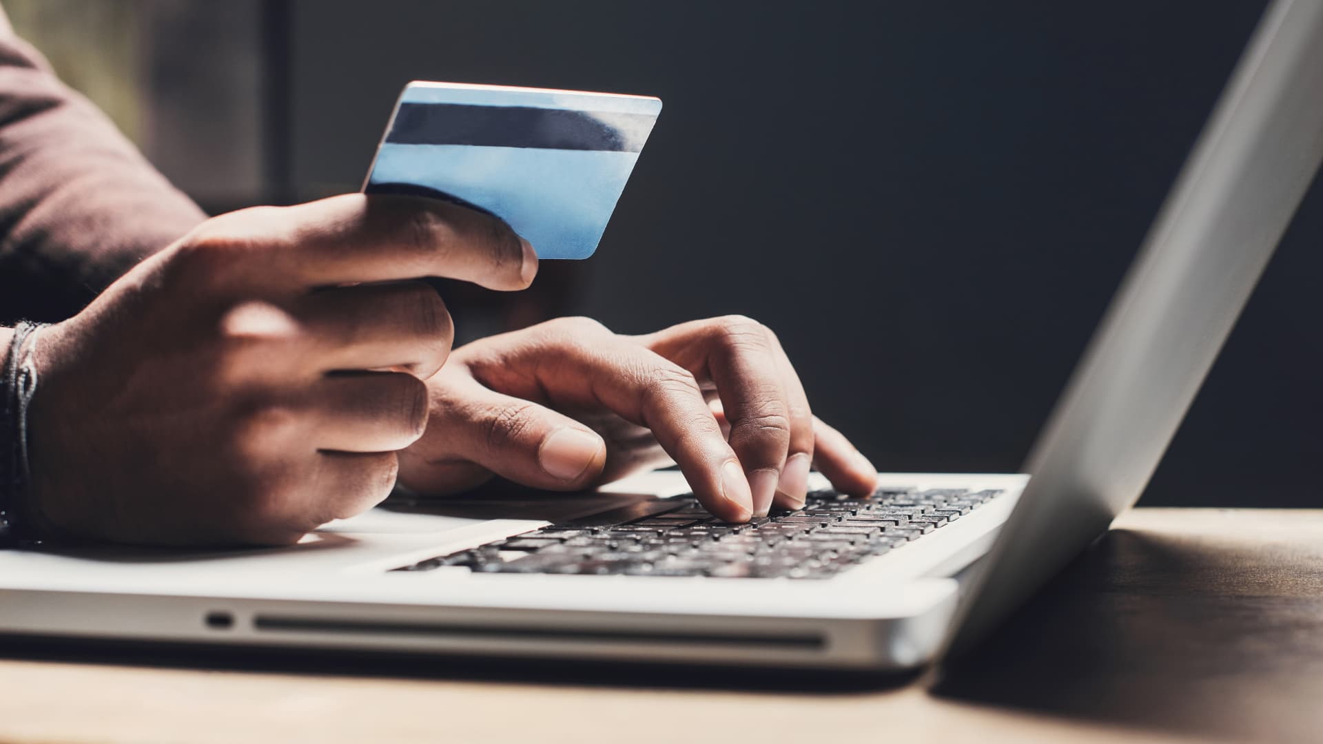 Things to Know About Student Credit Cards in Canada